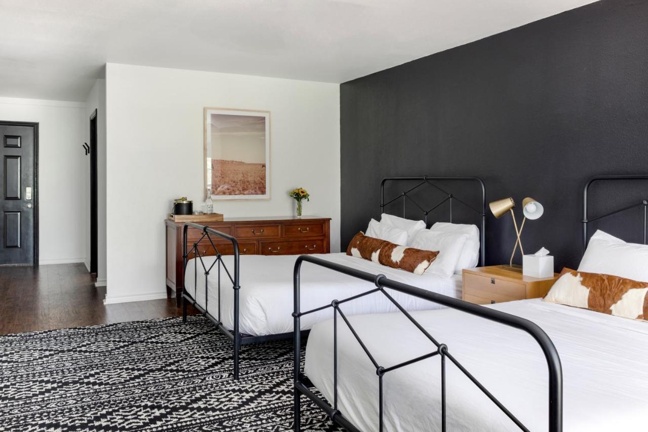 Hotel & Bar Wimberley